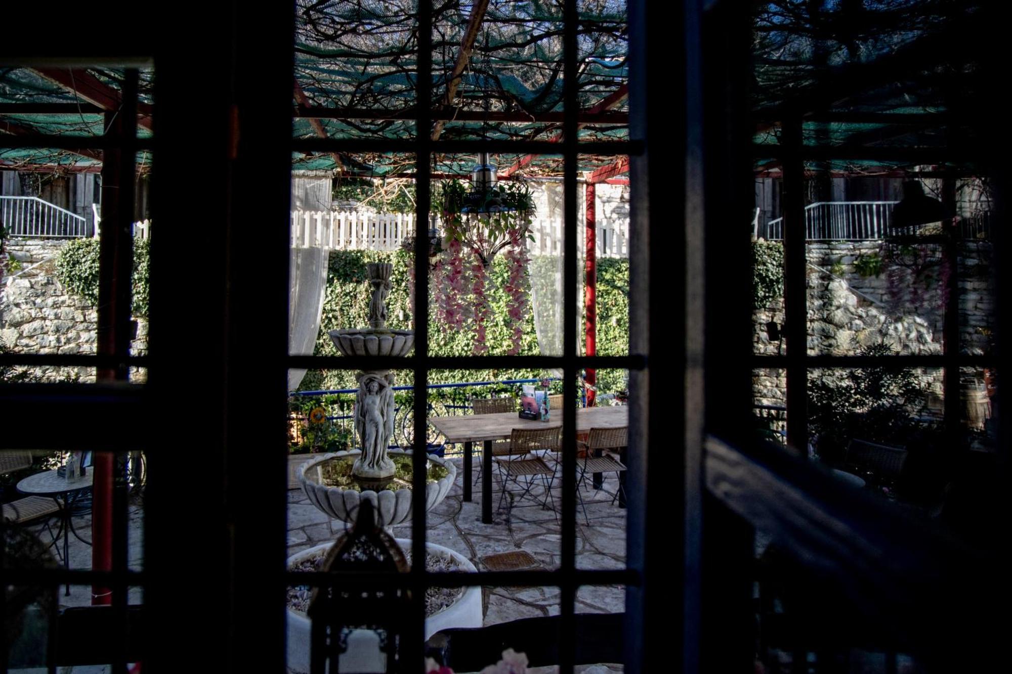 Arktouros Hotel Monodendri Exterior foto